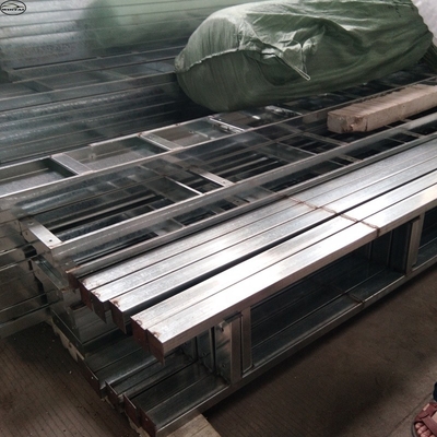 Außengröße 7x5.45x3.35m Autospray Booth Backofen CE zugelassen für Auto Lackierraum