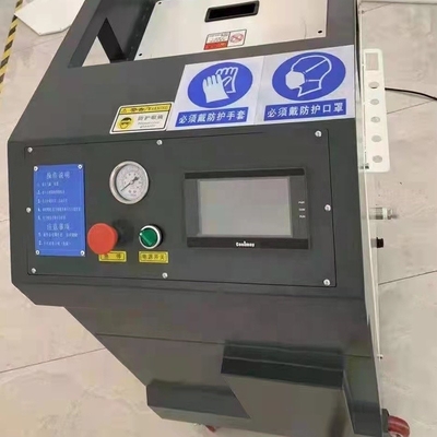 Graue Trockeneisstrahmaschine 1,5 kg/Min. Kapazität zur Reinigung von Kohlenstoff aus Fahrzeugmotoren