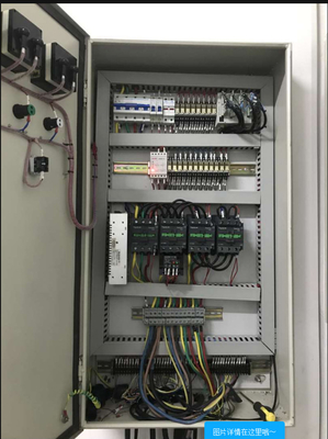 3400mm Installationshöhe Vollautomatische berührungslose Waschmaschine mit Waschmittelsprühen
