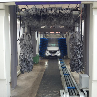 Vollautomatische Tunnel-Autowaschmaschine Hochdruck-Autowaschmaschine 10 Bürsten Rollover-Autowaschsysteme PLC-System