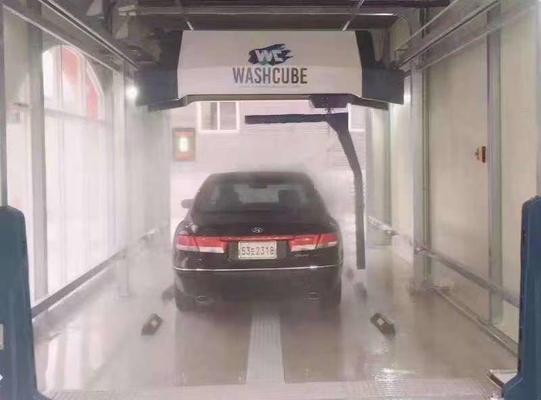 360 Automatischer Autowaschroboter  Zwei-Achsen-Bewegung Automatisches berührungsloses Autowaschen Hochdruck  Umkehrosmose-Wasser-Maschine